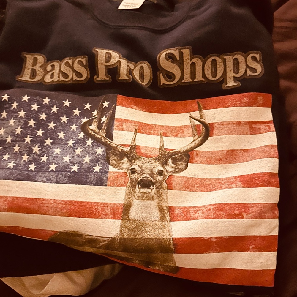 Bass Pro Shops Men's Navy Sweatshirt with Deer and Flag Graphic